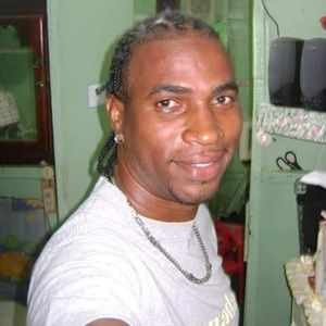 Meet your Posher, Jeffrey